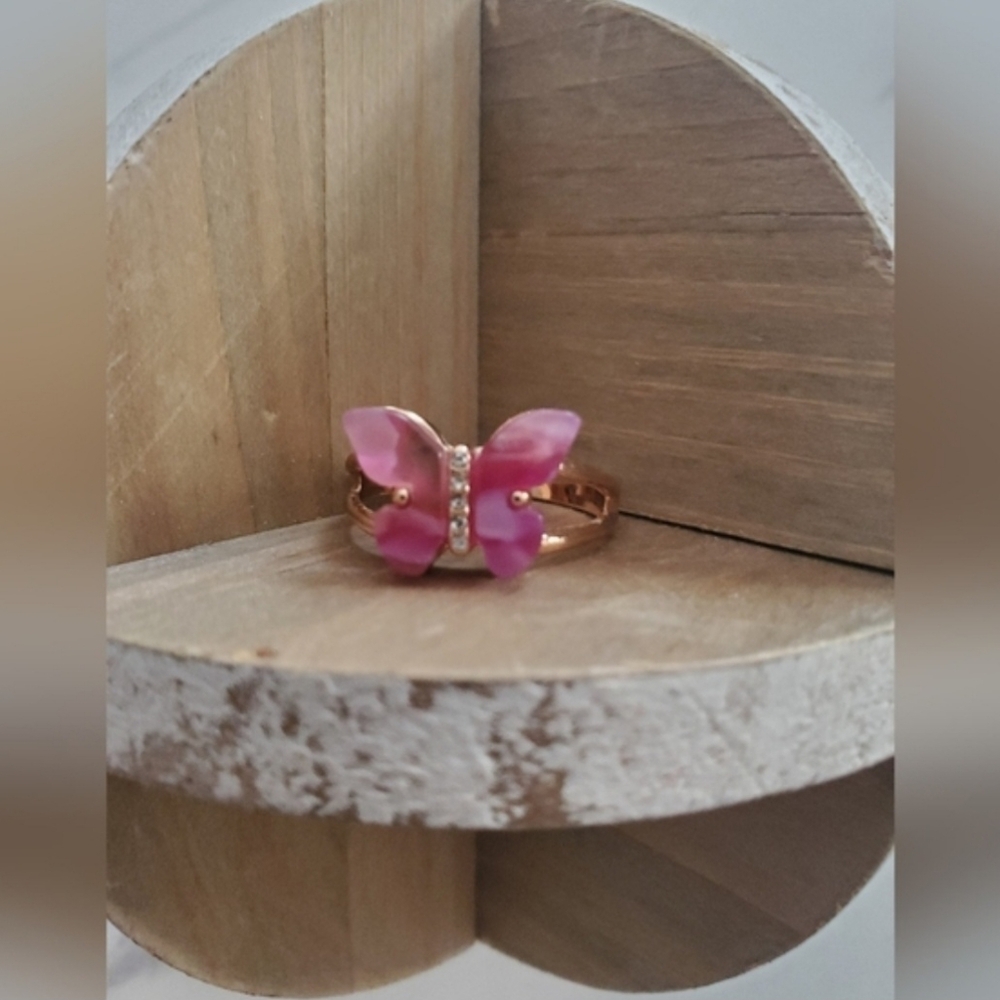 Pink Butterfly & Rhinestone Ring NWOT - Picture 8 of 14